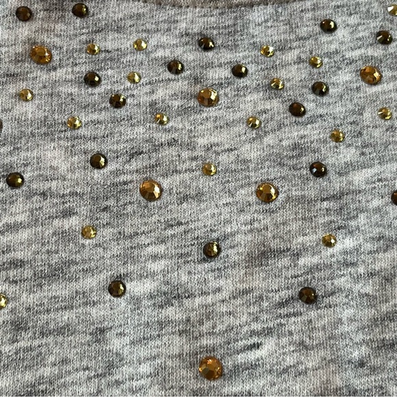 Rhinestone sweatshirt (13/14)
Heather oatmeal/grey - Picture 5 of 10